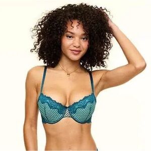 Adore Me Rubie Push-Up Bra Size 42C
